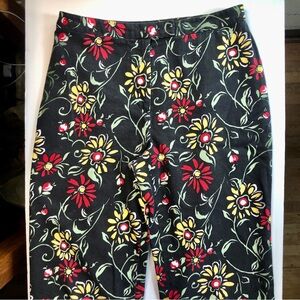 Vintage Harold's Pants Women's size 6 Black Floral
